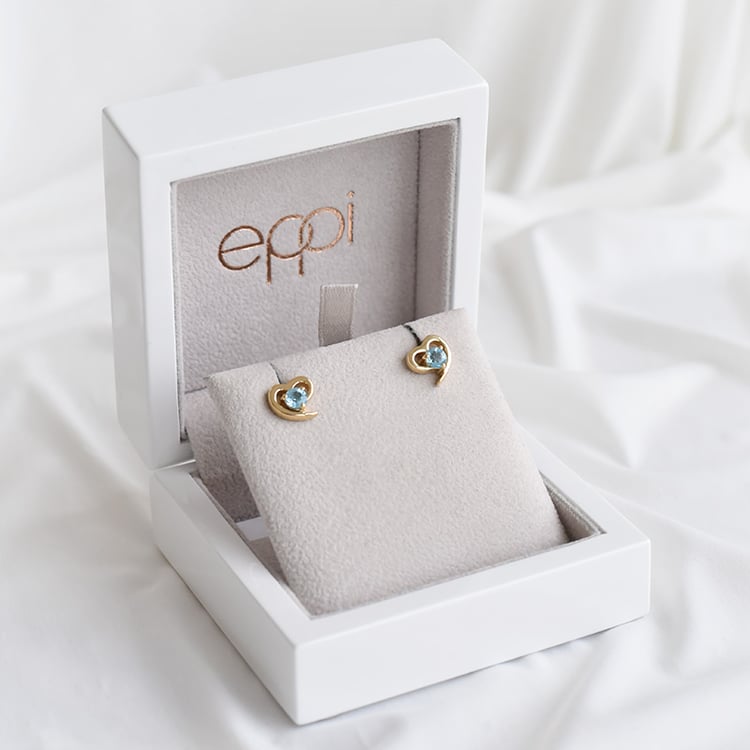 Náušnice ve tvaru srdce s opály 92050