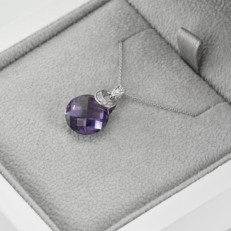 Náhrdelník s alexandritem 38663