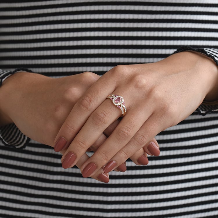 Morganitový prsten se safíry a diamanty 72231