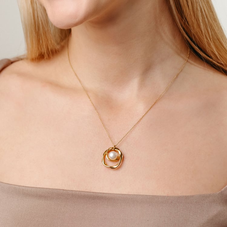 Stříbrný přívěsek s perlou Alya 163931