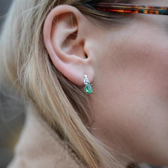 Smaragdové oválné náušnice 13962