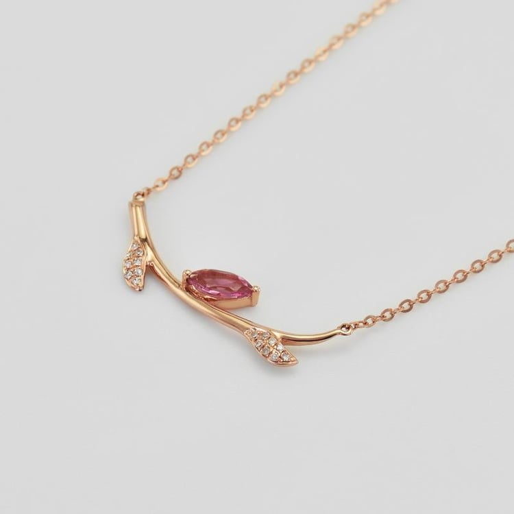 Zlatý náhrdelník s marquise turmalínem 18499