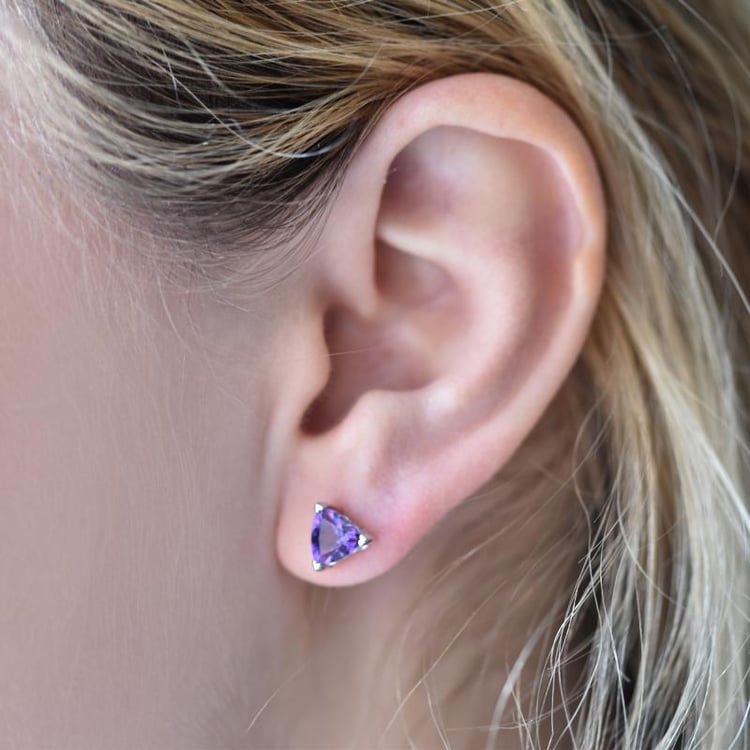 Stříbrné trojúhelníčky s ametysty 16506