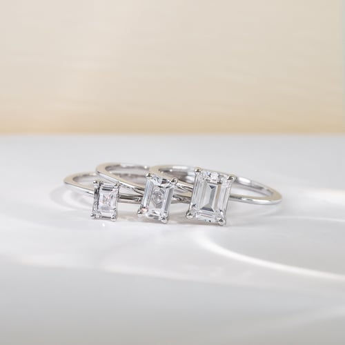 Stříbrný prsten s emerald moissanitem s výběrem velikosti Olson