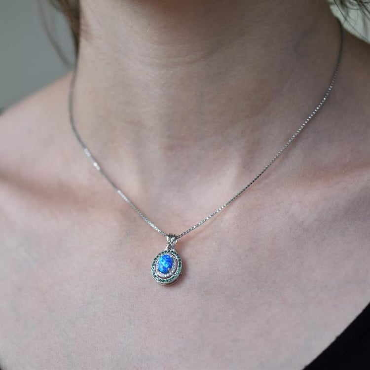 Stříbrný opálový náhrdelník 20602