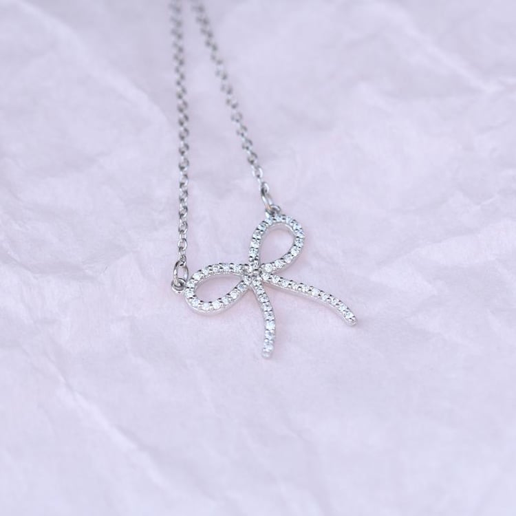 Náhrdelník s diamanty 43692