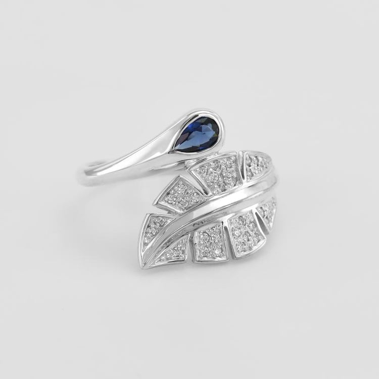 Prsten se safírem a zirkony 49985