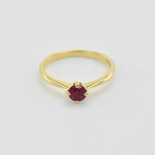 Zásnubní prsten s rubínem Sevati