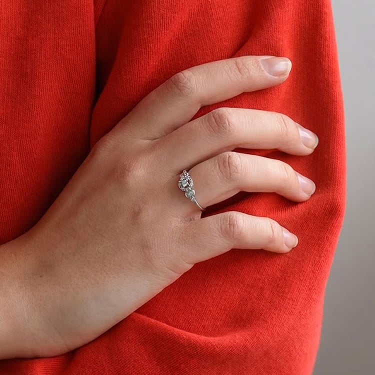 Stříbrný halo prsten s lab-grown diamanty Avila 166370