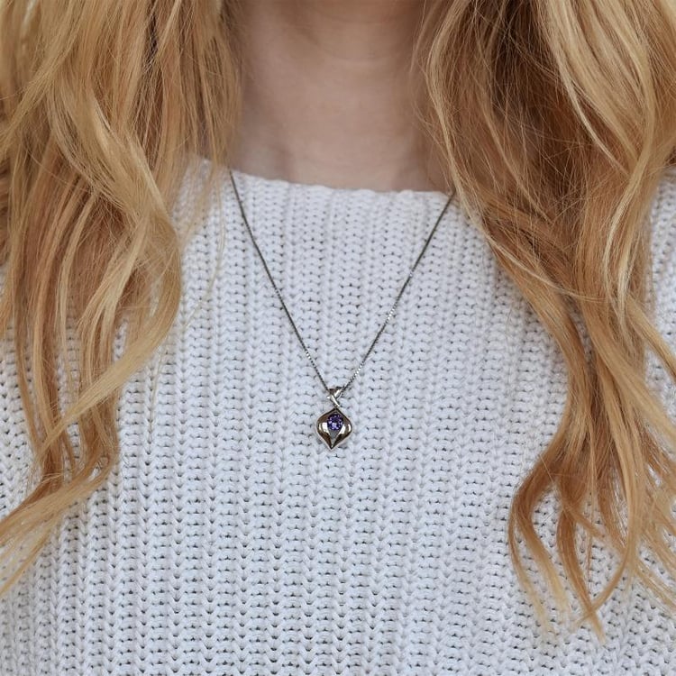 Stříbrný přívěsek 28601