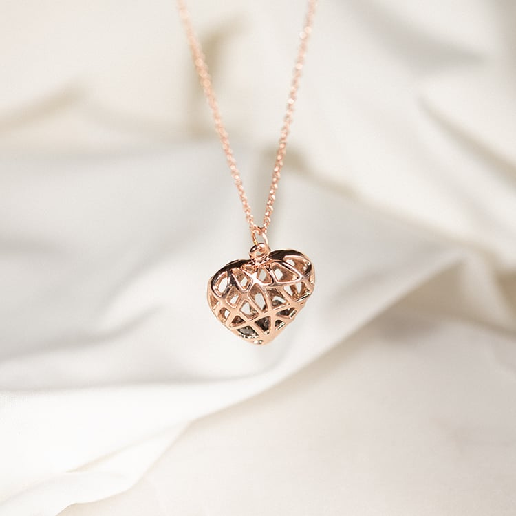 Přívěsek ve tvaru srdce se salt and pepper korálky Paisley 134753