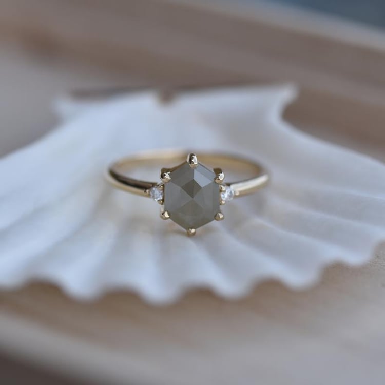 Prsten ze zlata 44221