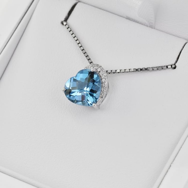 Náhrdelník s topazy 27607