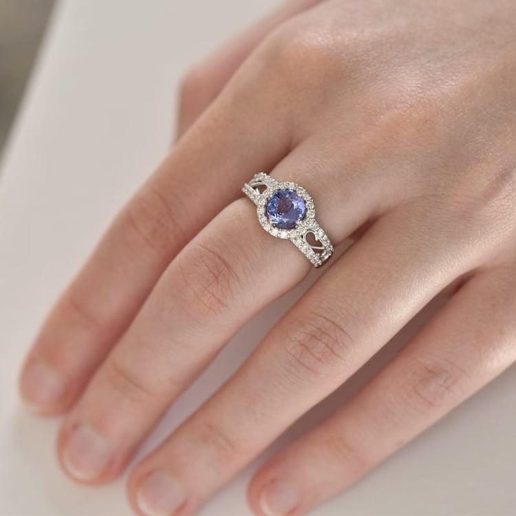 Prsten s tanzanitem 106885