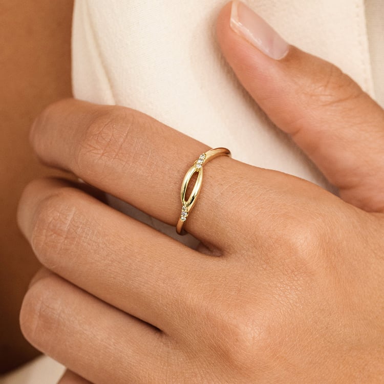 Atypický prsten ze zlata s lab-grown diamanty Nils 163006