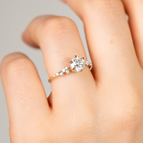 Zásnubní prsten s lab-grown diamanty Carina