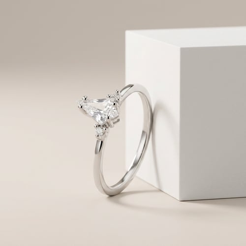 Zlatý prsten s 0.41ct IGI certifikovaným lab-grown diamantem Adalia