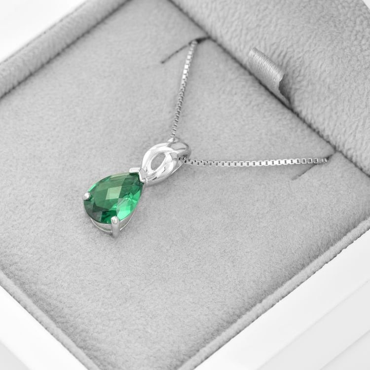 Stříbrný přívěsek se smaragdem na řetízku 14305