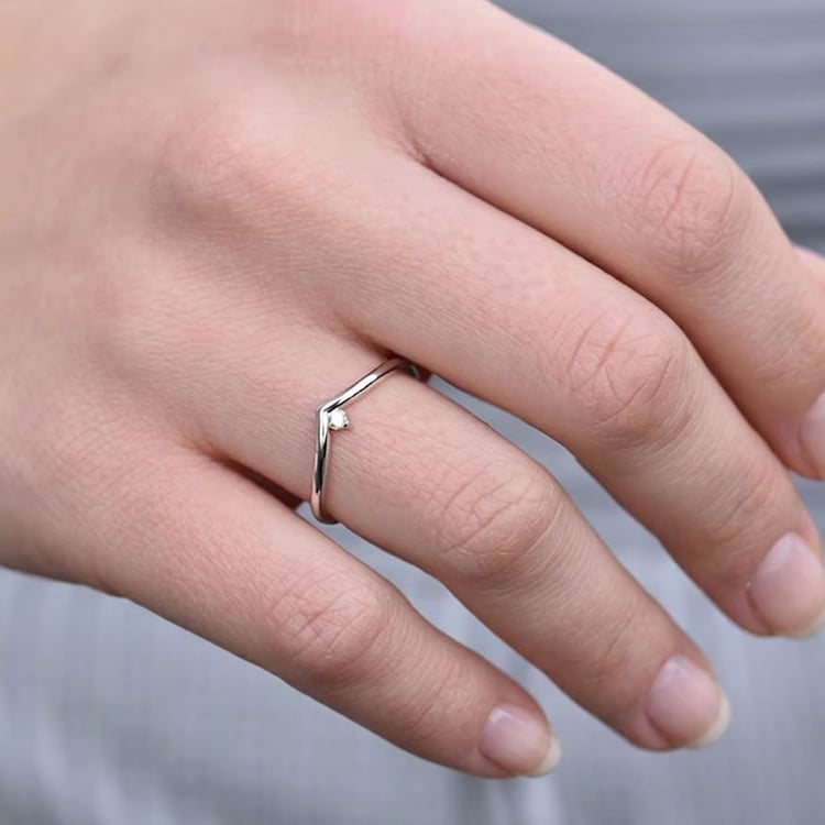 Stříbrný vykrojený prsten s lab-grown diamantem Doreen 166366