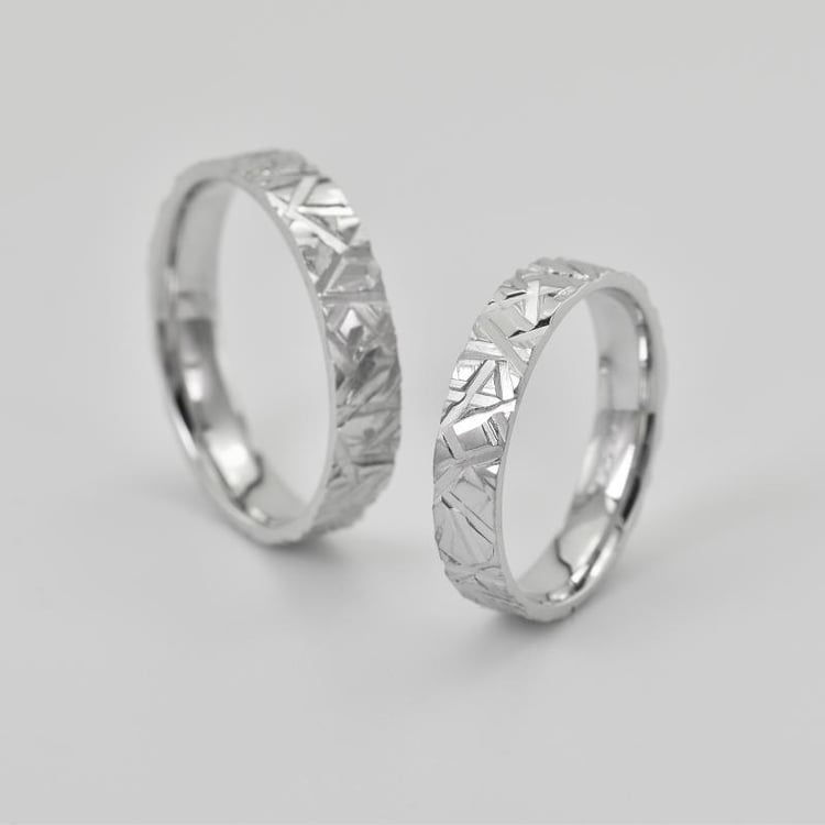 Zlaté snubní prsteny 37798