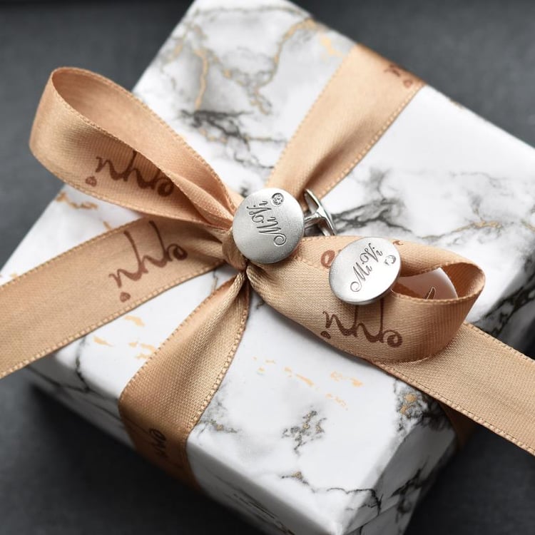 Manžetové knoflíčky ze zlata s gravírem 28925