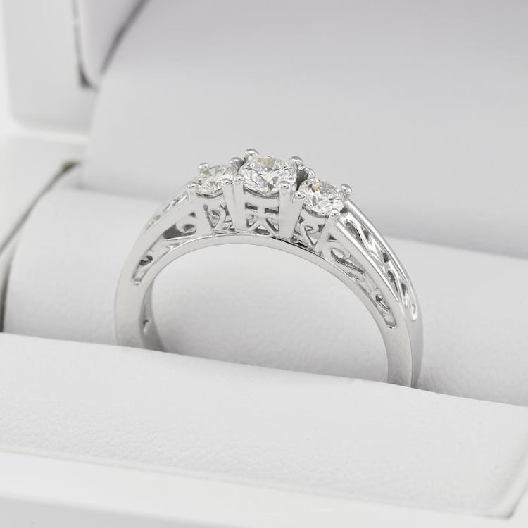 Zásnubní vintage prsten 66064