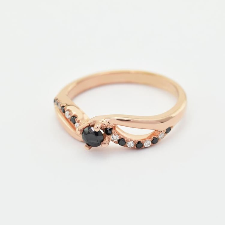 Prsten s diamanty 23482