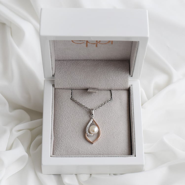 Přívěsek s perlou 90806