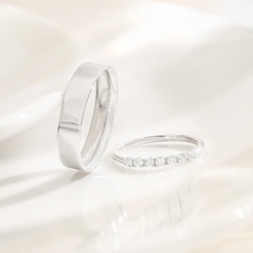 Zlatý eternity prsten s diamanty a pánský plochý Rexanne