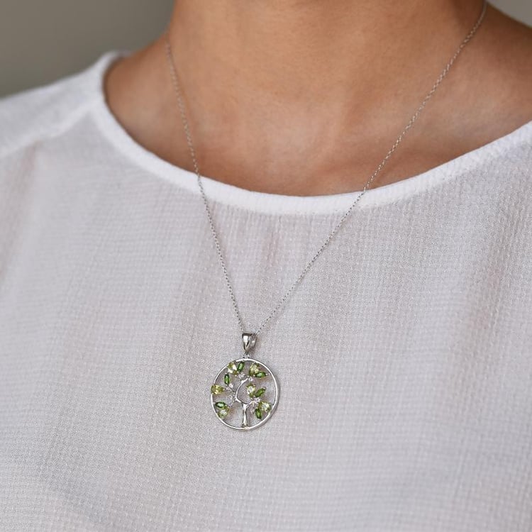 Náhrdelník s olivíny, diopsidy a topazy 21650