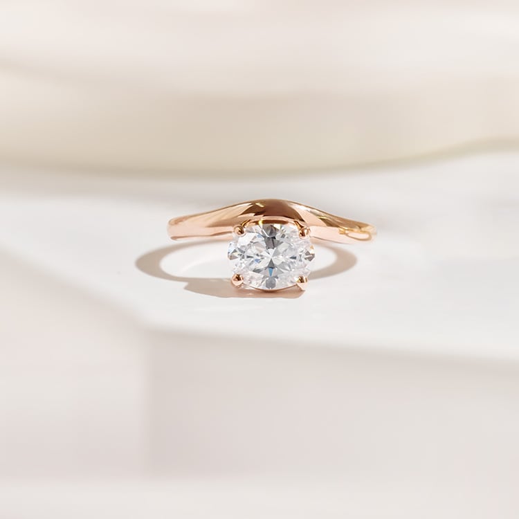 Atypický zásnubní prsten 154826