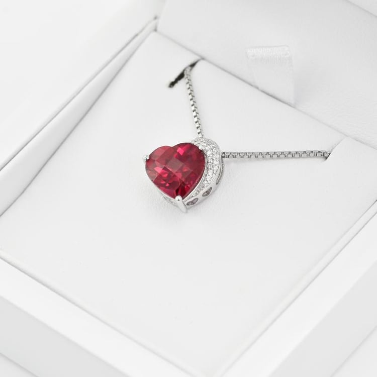 Rubínové srdce 18539