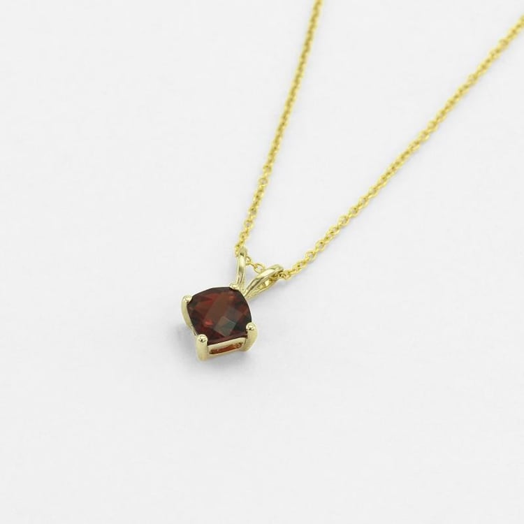 Granátový náhrdelník 32135