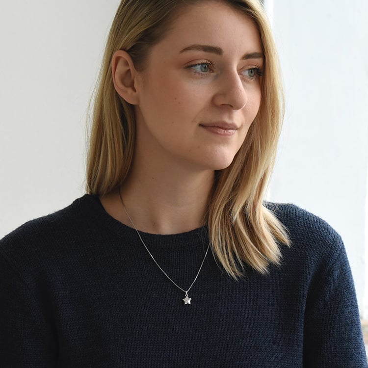 Náhrdelník s diamantem 73062