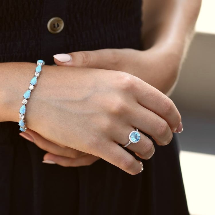 Zlatý prsten s 2.75ct topazem a diamanty Xana 106898