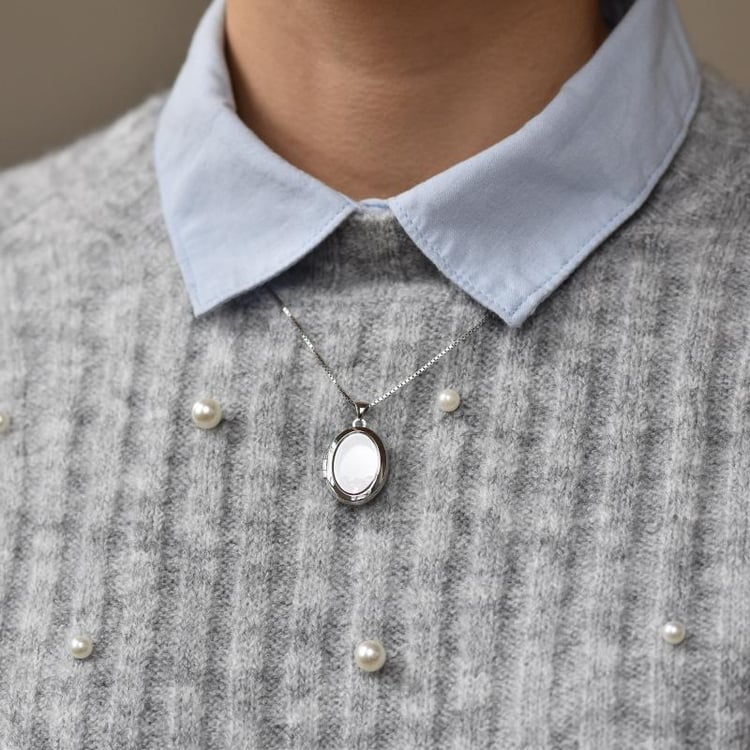 Otvírací medailon 25929