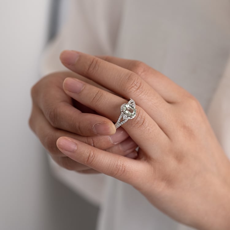 Stříbrný prsten se zeleným ametystem Huim 120707