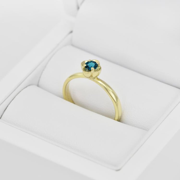 Zásnubní prsten s diamantem 17257