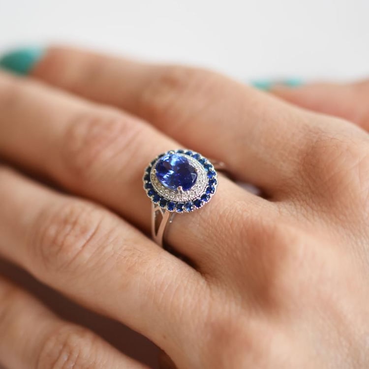 Zlatý prsten s tanzanitem 9470