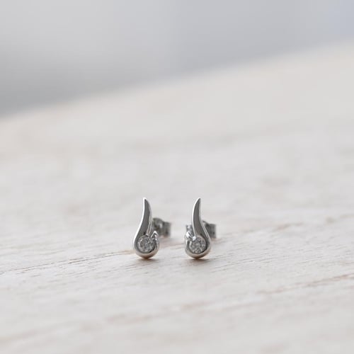 Elegantní náušnice s 0.20 ct diamanty Evert