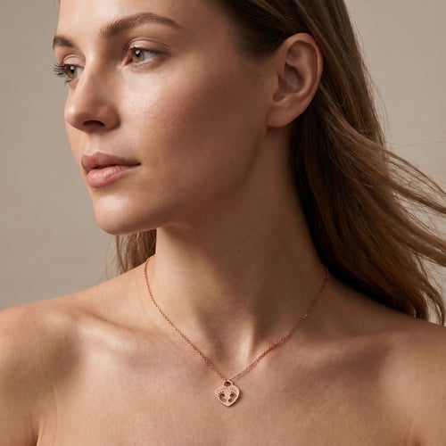 Stříbrný přívěsek dětské nožičky s diamantem a gravírem Olivia