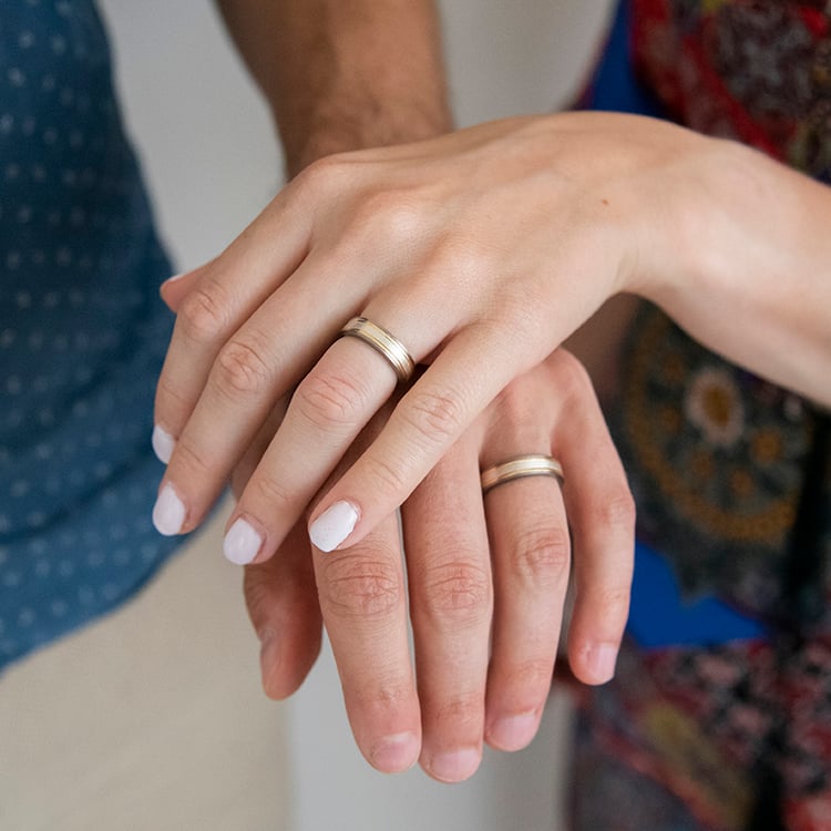 Snubní prsteny z titanu a zlata Connor 107535