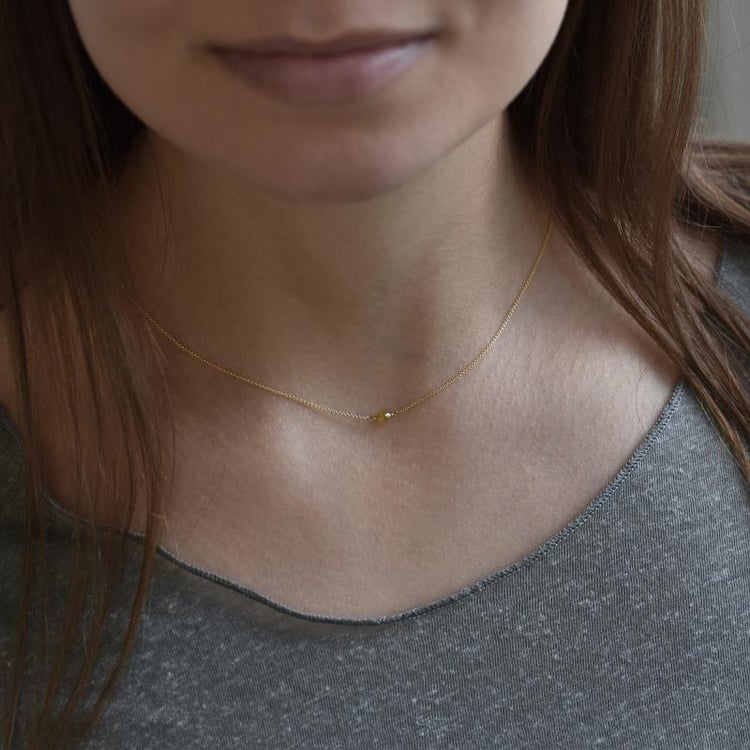 Zlatý choker se žlutým diamantem 37618