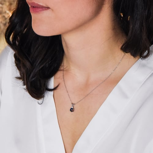 Přívěsek s černým round opálem a diamantem Emolyna