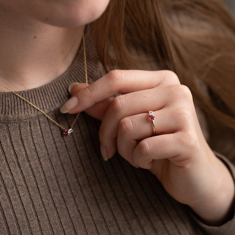 Prsten Toi et Moi s rubínem a lab-grown diamantem Caro 134818