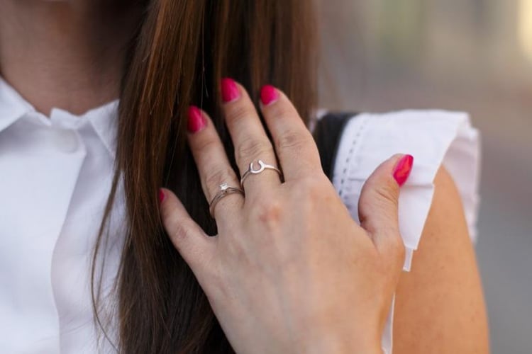 Fashion prstýnek ze stříbra 10370