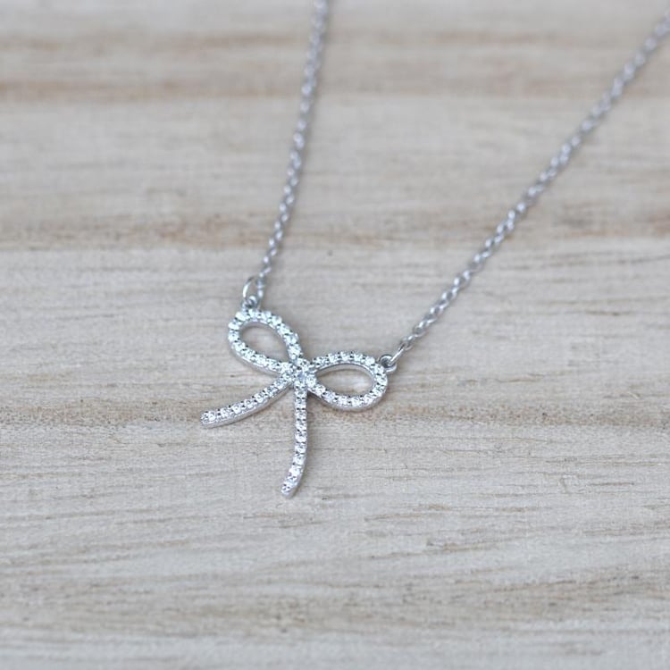 Zlatá mašle s moissanity 43689