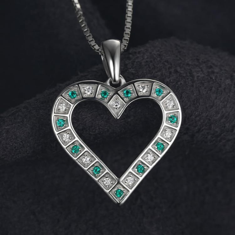 Náhrdelník ve tvaru srdce 20624