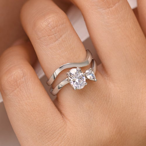 Romantický zásnubní set atypických prstýnků s lab-grown diamanty Leila