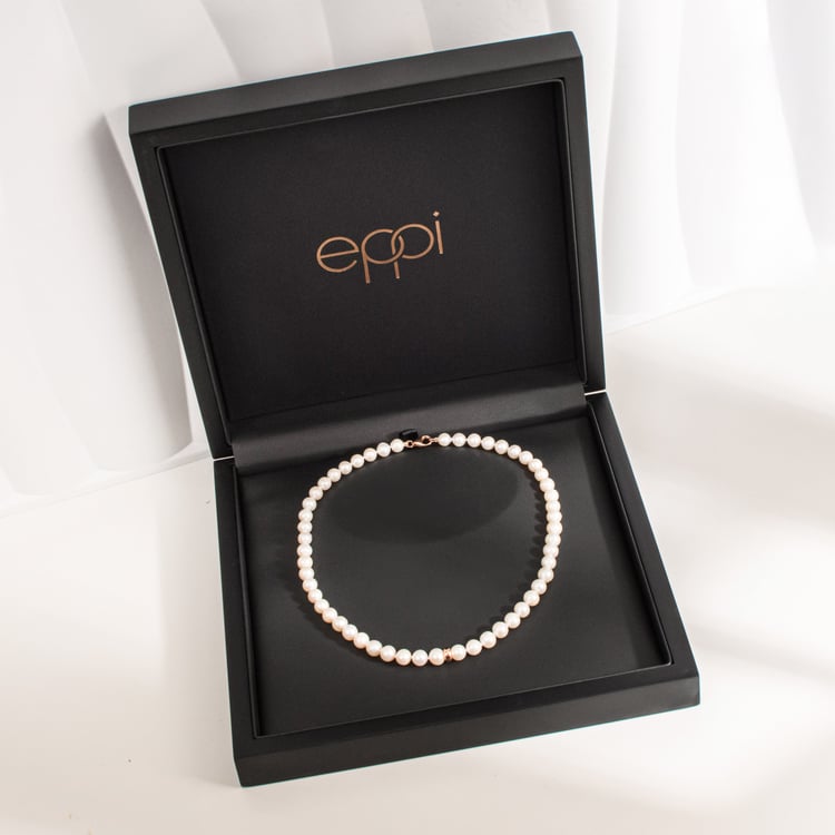 Dřevěná krabička na náhrdelníky s koženkou Conn 164802